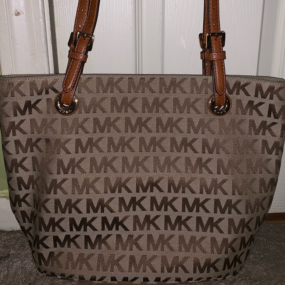 Authentic Michael Kors purse
